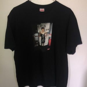 Black supreme photo tee